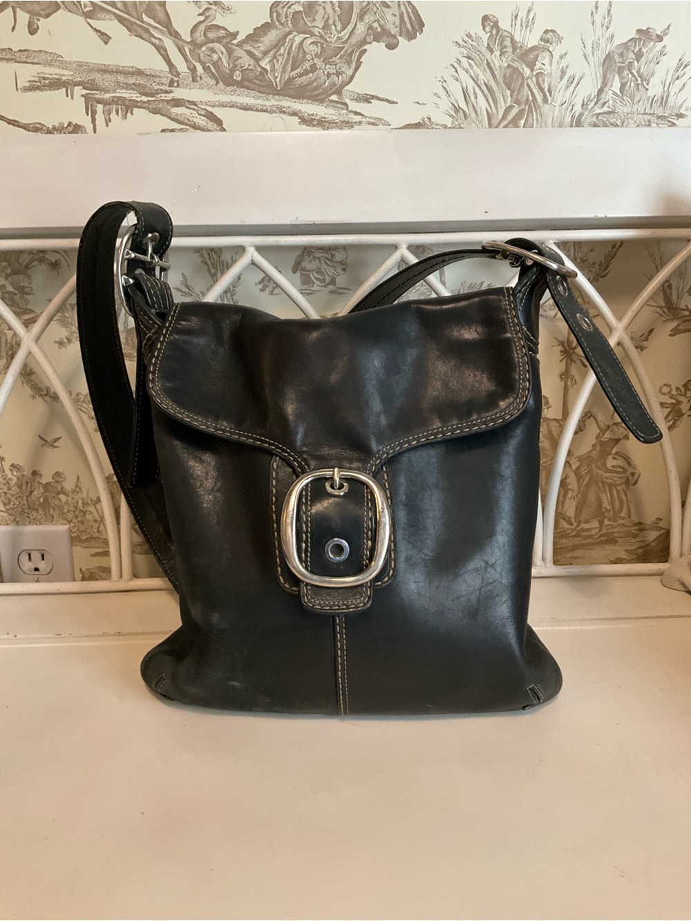 Black leather Coach Bleecker/Soho style flap crossbody/shoulder bag